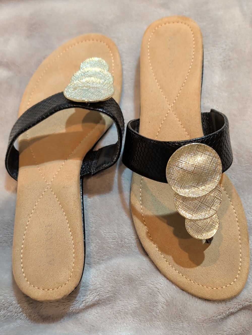 Alfani Black With Gold Accents Women's Slip-On Sandals Size 9